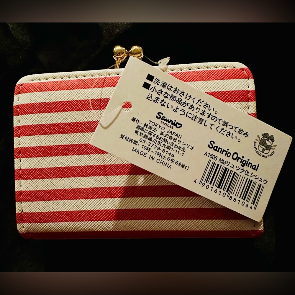 Sanrio NWT Pochacco Face Flap Wallet W/KissLock - Picture 11 of 11